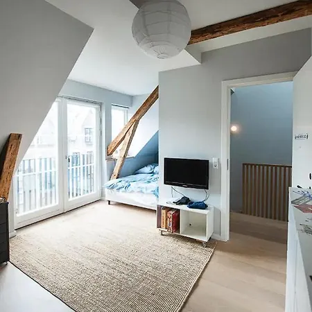 House In The City Center !diiscount -4 5 -5 2 6 4 4 0 7 3 Via What App !!!! Villa *