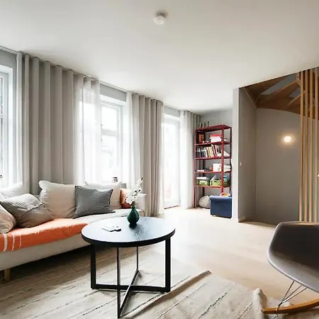 House In The City Center !diiscount -4 5 -5 2 6 4 4 0 7 3 Via What App !!!! *
