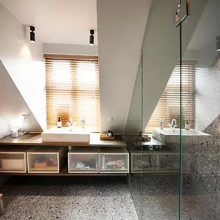 House In The City Center !diiscount -4 5 -5 2 6 4 4 0 7 3 Via What App !!!! * Copenhagen
